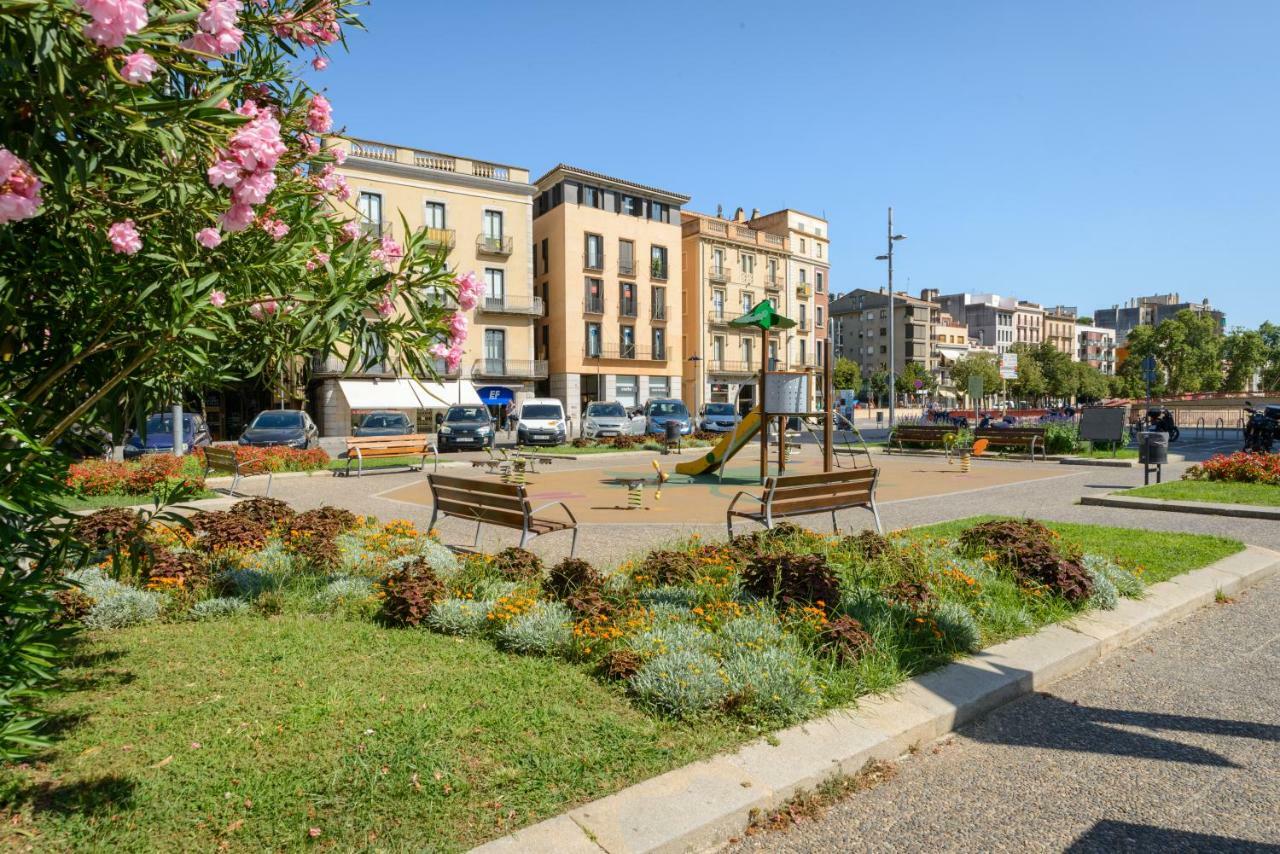 Apg Placa Catalunya Girona Esterno foto